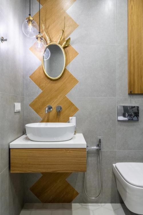 Яркий интерьер. С интересным оформлением стен. 01