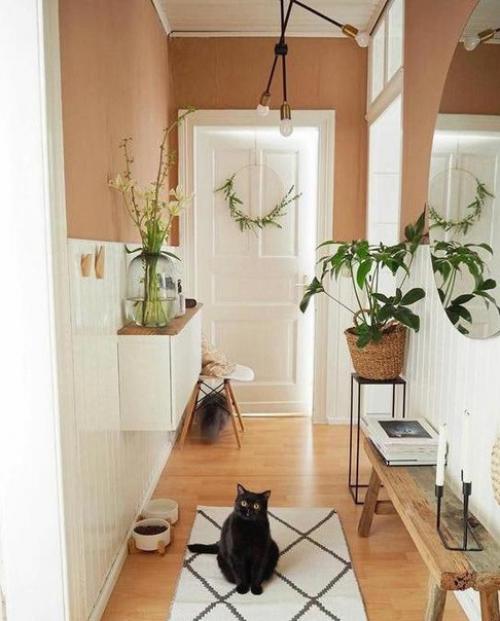 Шесть вариантов. Для оформления прихожей. 05