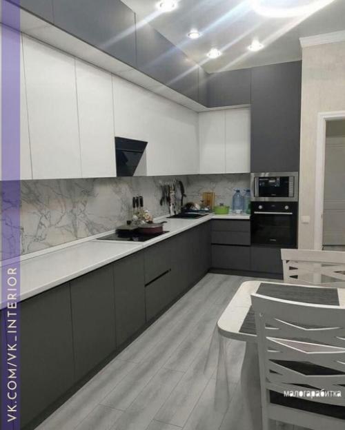 Ремонт хороший.  В таком помещении действительно комфортно находиться. 03