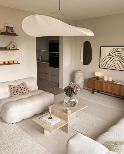 Светлый интерьер - мягкий и уютный. 03