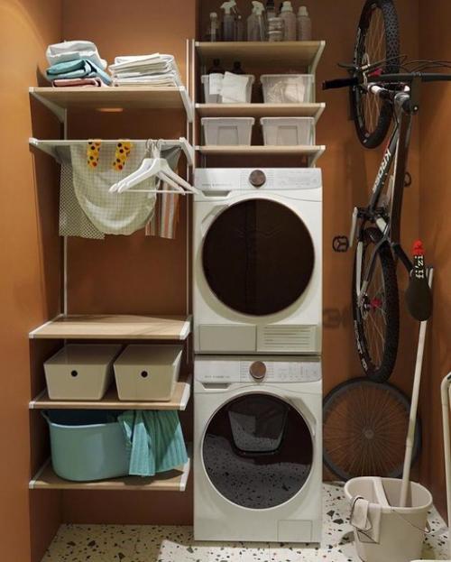 В этой квартире сделали полную перепланировку, чтоб добиться максимального удобства и функциональности. 04