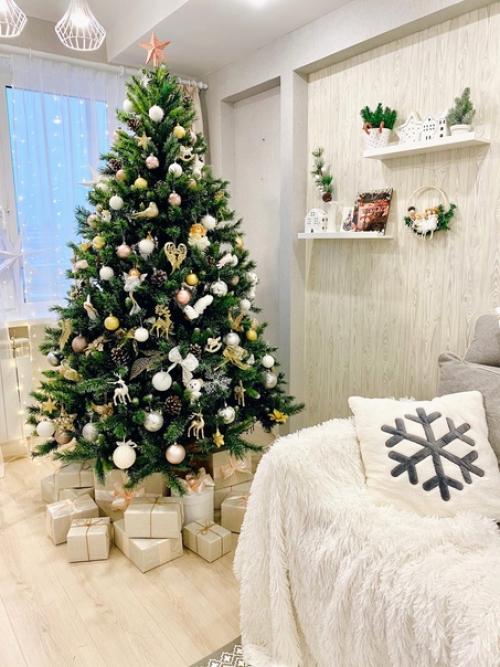 Хочу поделиться своим новогодним настроением в гостиной. 04