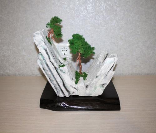 Пенопласт, стабилизированный мох и дерево.