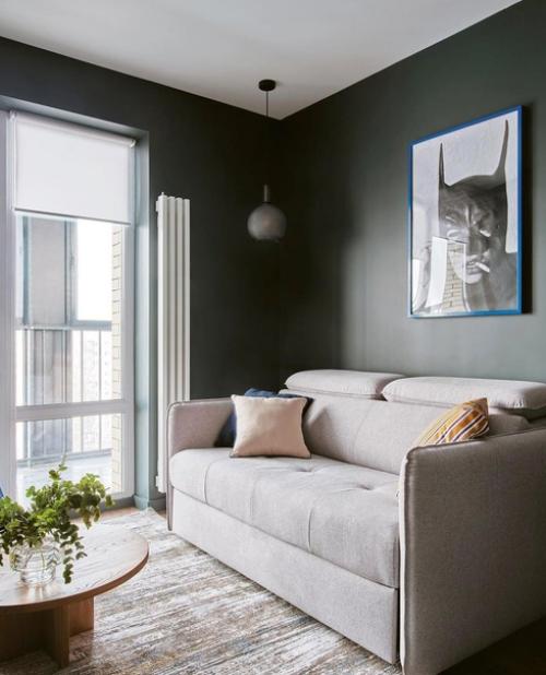 Когда владельцы делали ремонт в этой небольшой квартире, они знали, что она будет сдаваться. 04