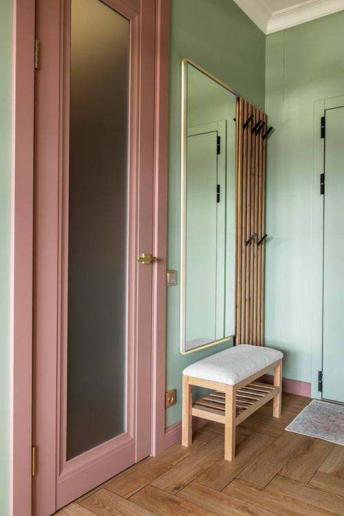 Этот интерьер словно создан для спокойной жизни без спешки. 09