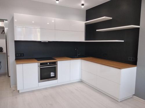 Буду рада услышать критику, но только объективную. 02