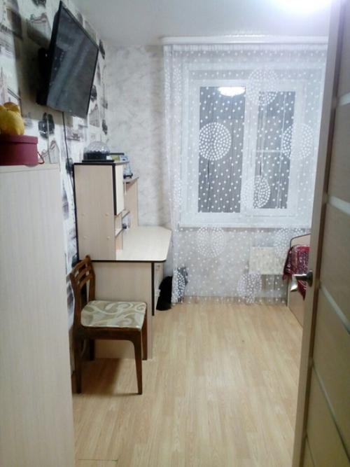 Две детских, кухня, коридор сделаны, осталось закончить ремонт ещё в двух комнатах. 09