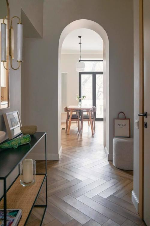 Сталинка с характером: современный интерьер с французско - скандинавским настроением. 06