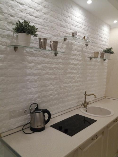 Делали интерьер максимально светлым. 03