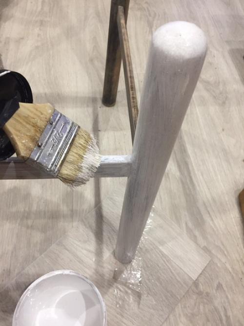 Это был мой первый опыт по переделке старой мебели. 02