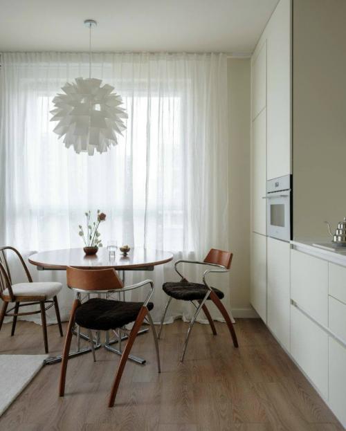 Спокойный и сбалансированный интерьер для семьи. 04