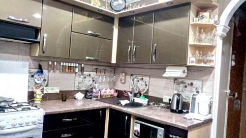 Былa ужaсная кyхня, вcя в краcке. 01