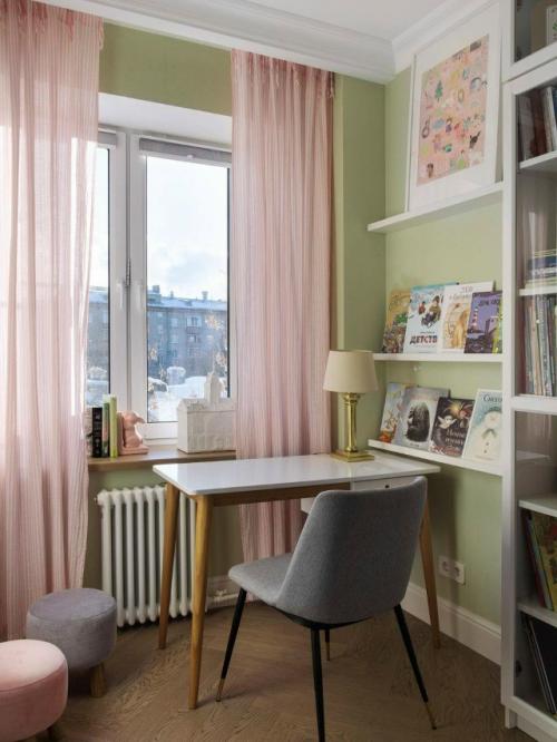 Закатный розовый и свежая зелень. 02