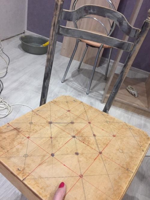 Это был мой первый опыт по переделке старой мебели. 01