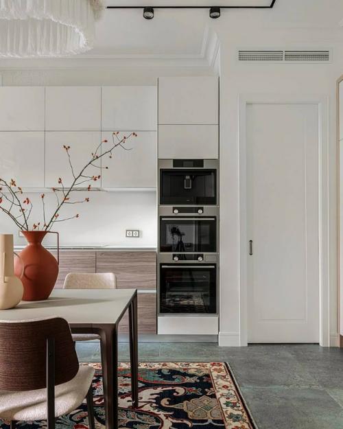 Квартира с этническими мотивами и ярким характером. 02