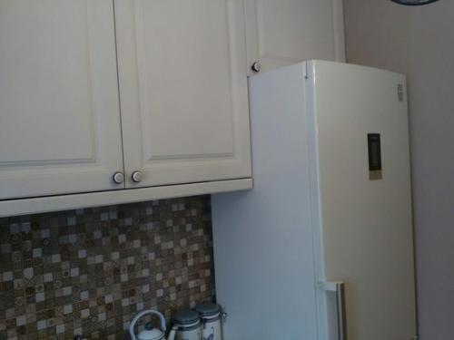 Оцените, как мы обновили нашу маленькую кухню. 05