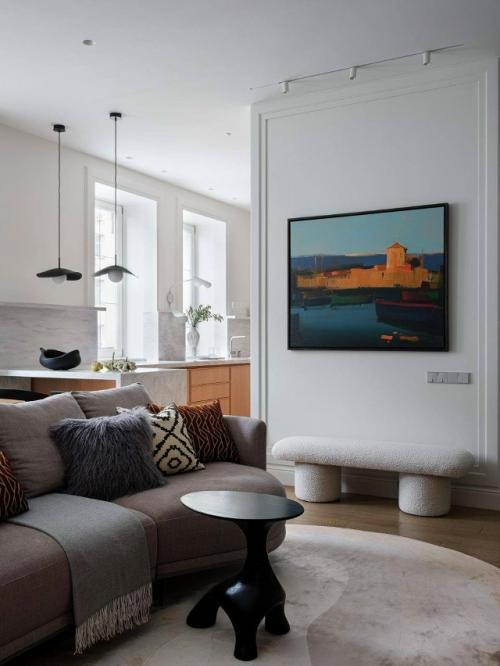 Дореволюционная квартира с современным звучанием. 03