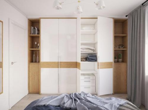 Интерьер спальной комнаты наполненный нежностью и легкостью.