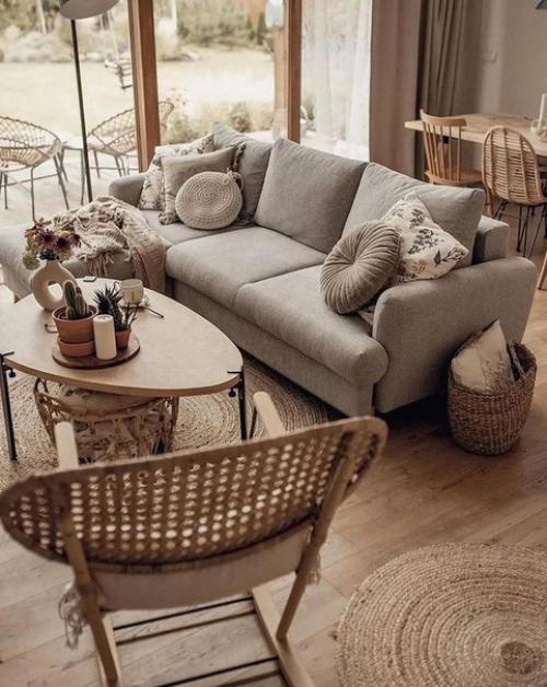 При оформлении этой квартиры. 03