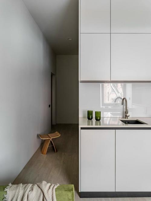 Уютная студия в историческом здании 1917 года. 08