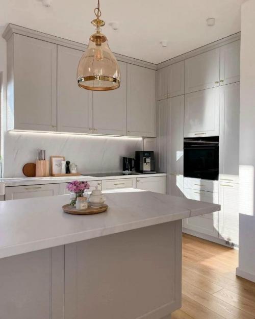 Неоклассический интерьер с элементами современного. 01