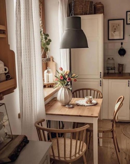 При оформлении этой квартиры. 01