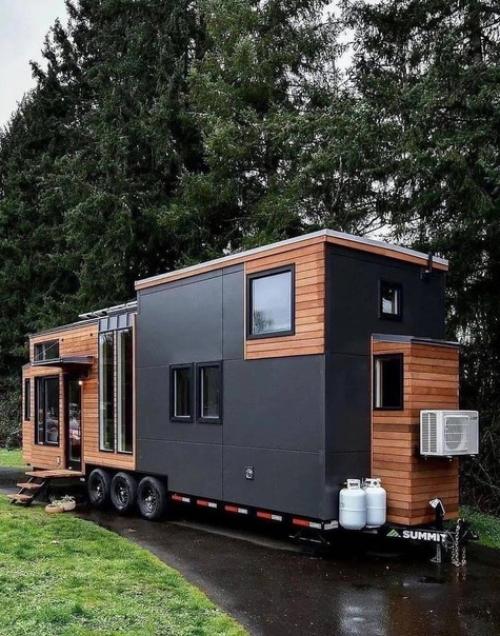 Маленький домик на колесах. 01