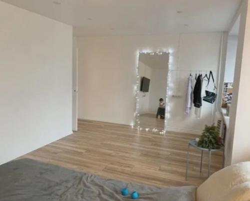 Из бабушкиной xрущевки сделали белый рай. 05