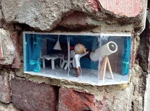 Какая красотища.  Но как редко люди замечают такие детали, просто проходя мимо. 02