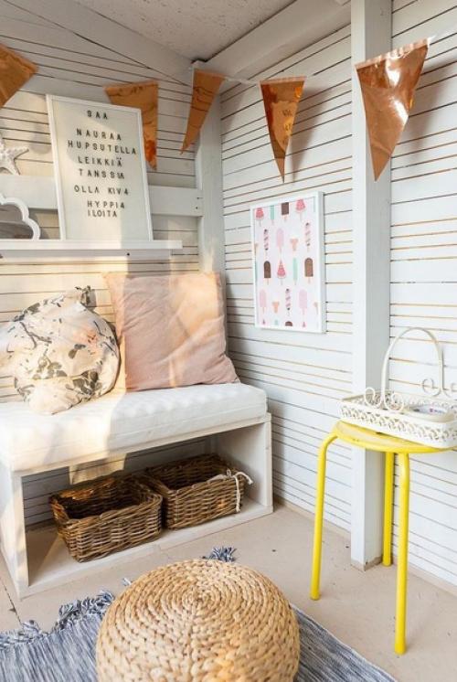 Небольшой домик. Для отдыха и уединения летом.