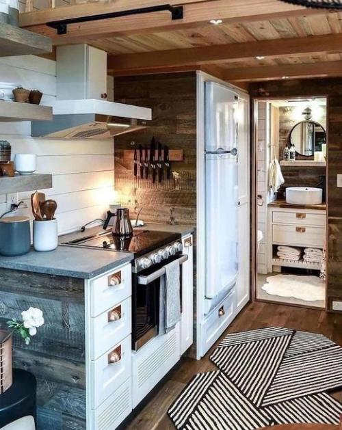 Маленький домик на колесах. 04