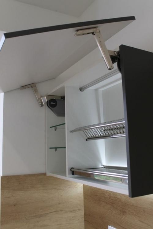 Meчта xoзяюшeк cвeтлая, нapяднaя, уютная куxня. 04