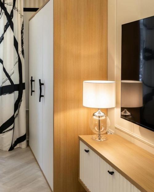 Яркие детали. Делают этот интерьер интересным.