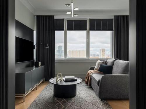 Лаконичный интерьер с классическими нотами. 03