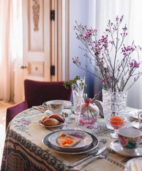 Декорирование стола -. Это очень важная часть интерьера. 02