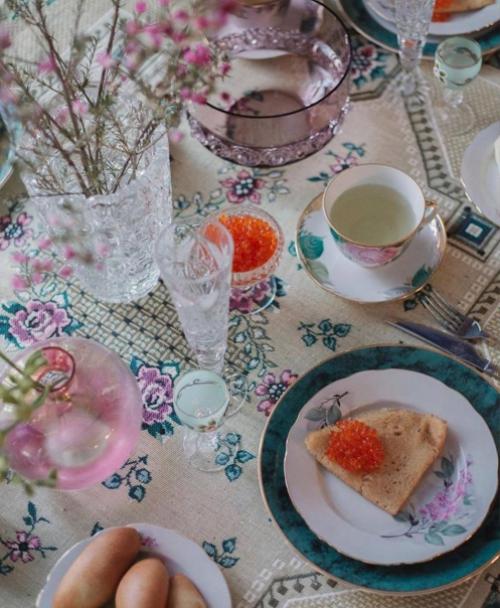 Декорирование стола -. Это очень важная часть интерьера. 03