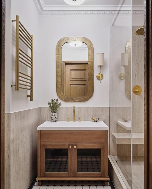 Дом для семьи из 5 человек: уют и разумная классика. 08