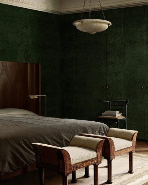 Трёхуровневый таунхаус с историей. 06