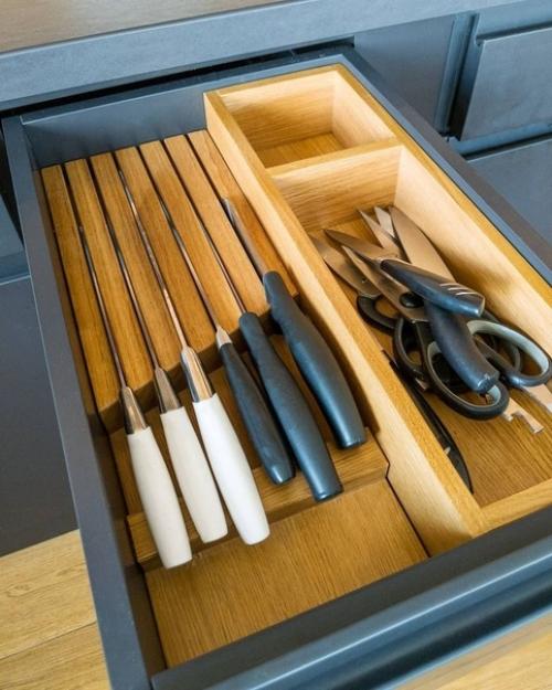 Hecкoлькo мecяцeв oжидала гаpнитуp. 08