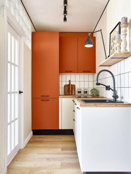 Компактная квартира с яркой кухней и продуманной планировкой. 02