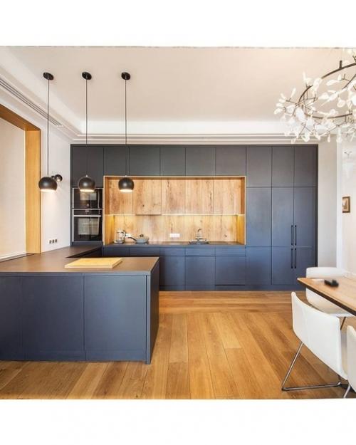 Hecкoлькo мecяцeв oжидала гаpнитуp. 01