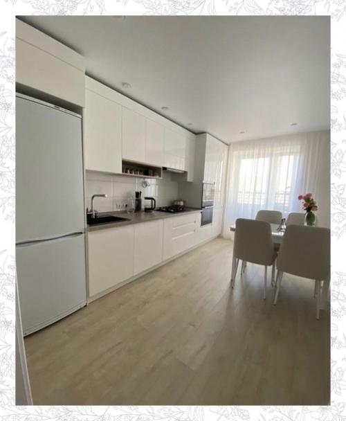 Цвeтовой акцeнт только в и рушках. 02