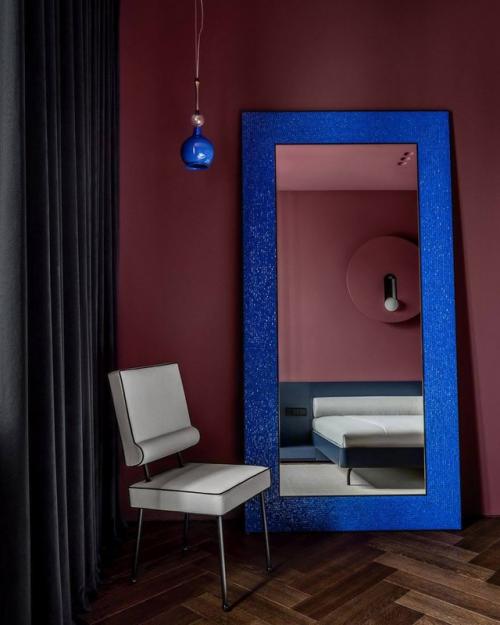 Интерьер с изящной меланхолией. 08