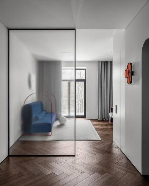 Интерьер с изящной меланхолией. 02