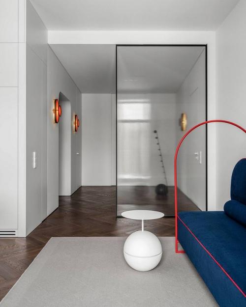 Интерьер с изящной меланхолией. 01