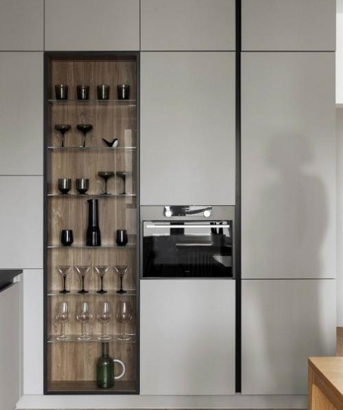 Сдержанный интерьер. В одной из квартир Петербурга. 01