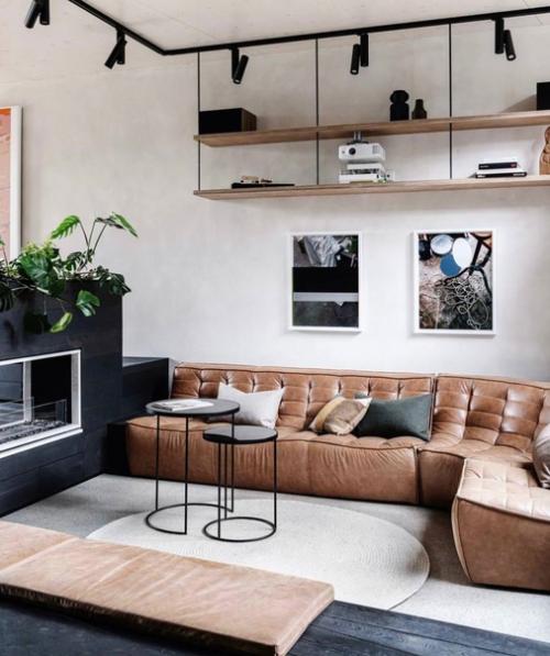 Современный дом, который себе построила.