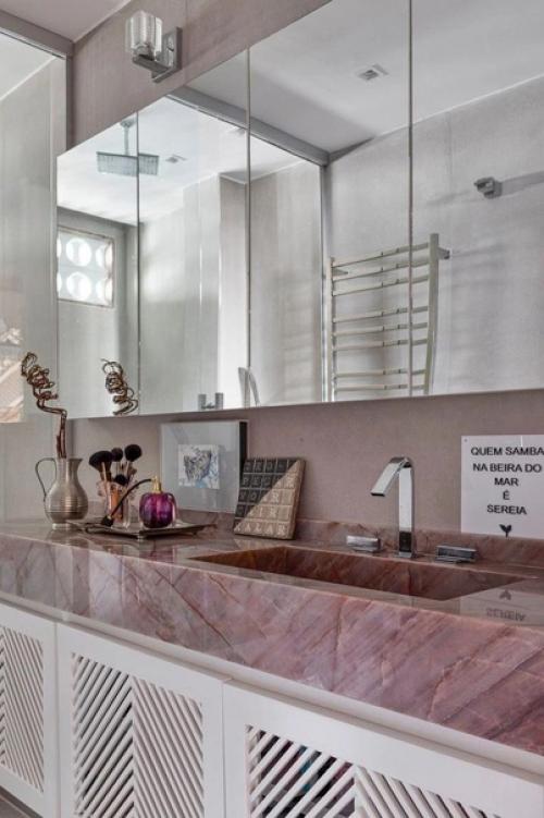 Яркая, необычная квартира. 07