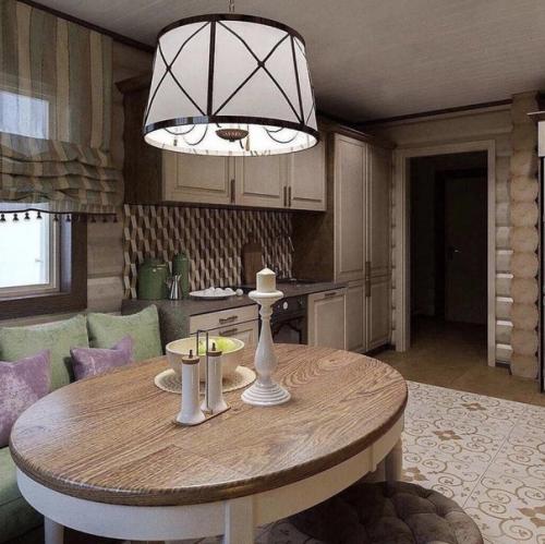 Небольшой загородный дом.