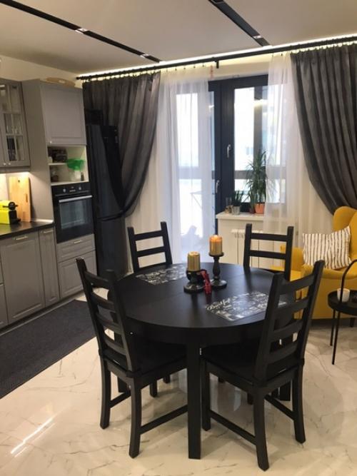 Вот такое оформление у нашей кухни получилось. 01